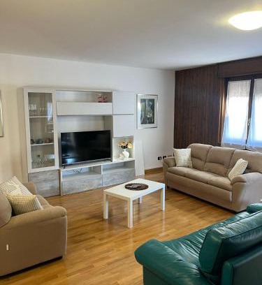 Borno Apartment | Poma Luxury 1 Piano