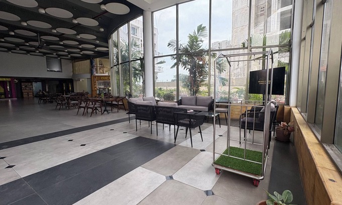 Ponneri Hotel | Ponneri Gymkhana Club