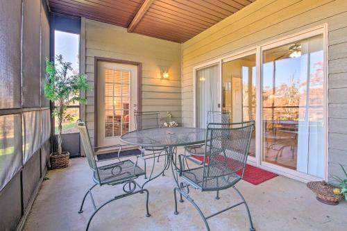 Branson West Apartment | Pool Access and Private Patio Branson West Condo!