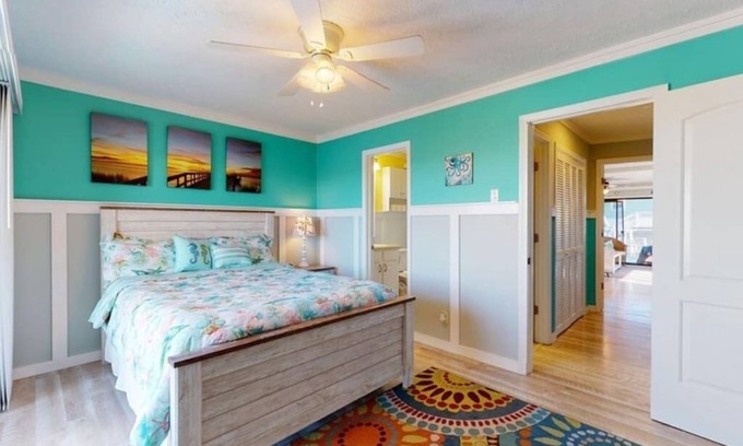 Carolina Beach Condo | Pool | Beach | 2 Private Balconies