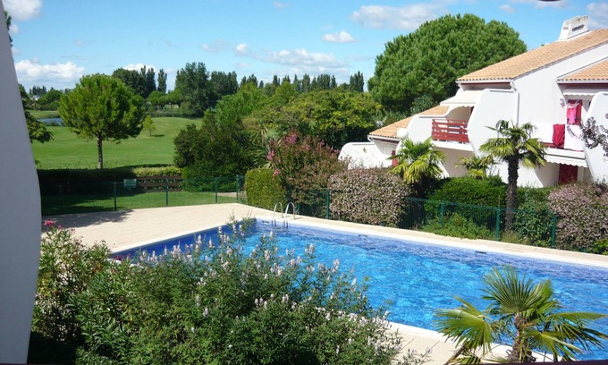 La Grande-Motte Apartment | Pool +GOLF