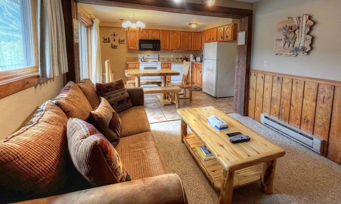 Crested Butte House | Pool, Hot Tub, Mountain Views, Great Rates, Game Room!