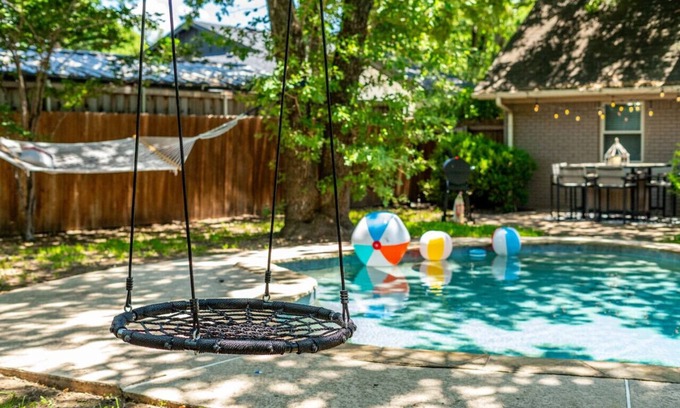 Irving House | Pool House w/Outdoor Bar, Game Room & Movie Room