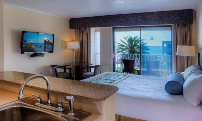 Rocky Point Hotel | Pool View Balcony! Unit w/Kitchen! Pool, Parking, Near Henry B. Plant Museum!