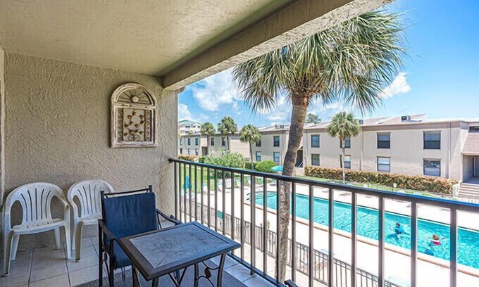 Indian Shores Condo | Poolside Bliss, Beachside Charm! 3-Min walk to Indian Shores Beach!