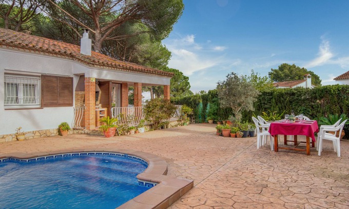 L'Escala House | PORNIC: House with private pool in l'Escala