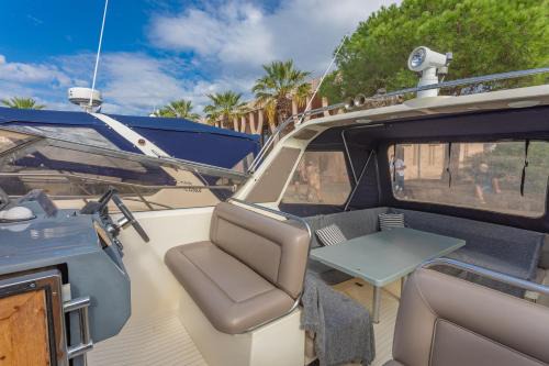 Saint-Raphael Apartment | Port de Saint-Raphaël