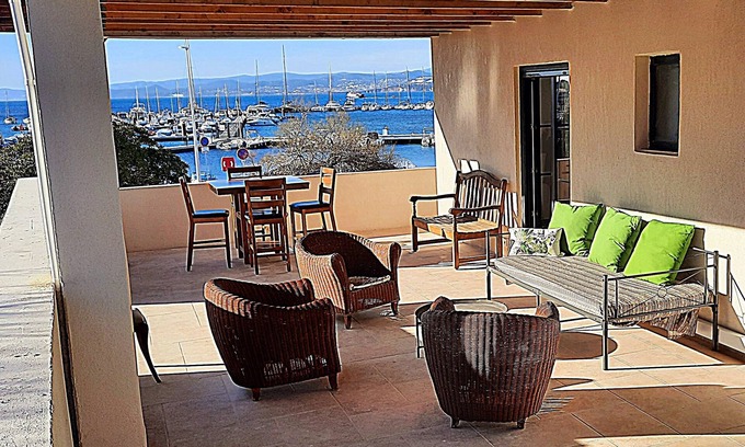 Le Brusc House | Port du Brusc, Villa, Superbe vue mer - 8 Pers. Jacuzzi