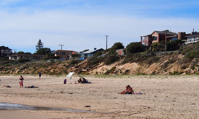 Port Noarlunga Apartment | Port Noarlunga Beachside Flat