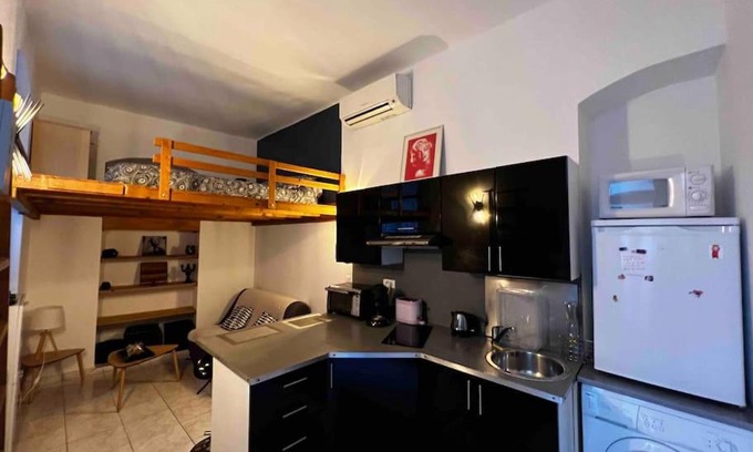 Ajaccio Apartment | Port - studio calme - centre ville/marché