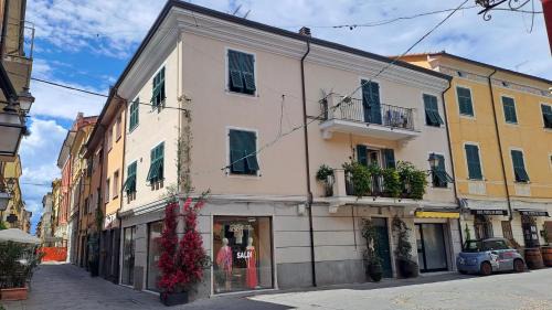 Sarzana Apartment | Porta Romana