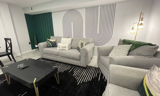 Atlantic City Condo | Posh Paradise - Modern Close to Casino and Water Park