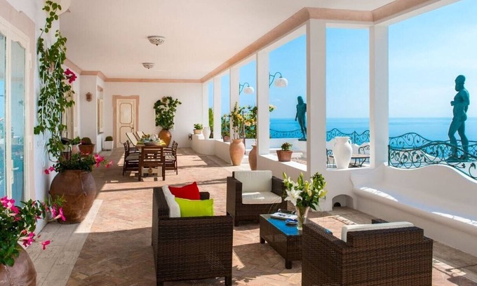 Laurito Villa | Positano Retreat with Views and Blissful Terrace