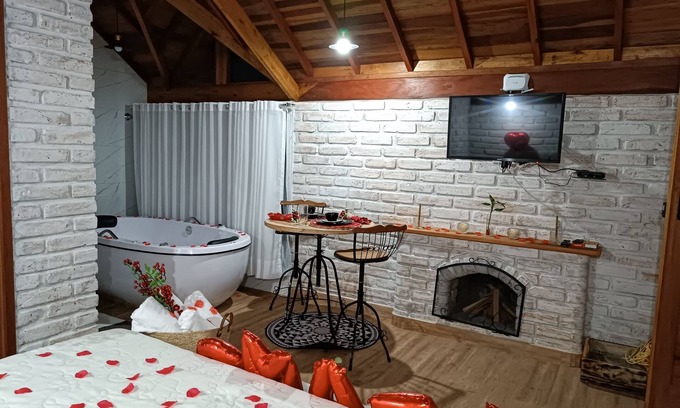 Camanducaia Ski Chalet | Pousada Rota nas Montanhas