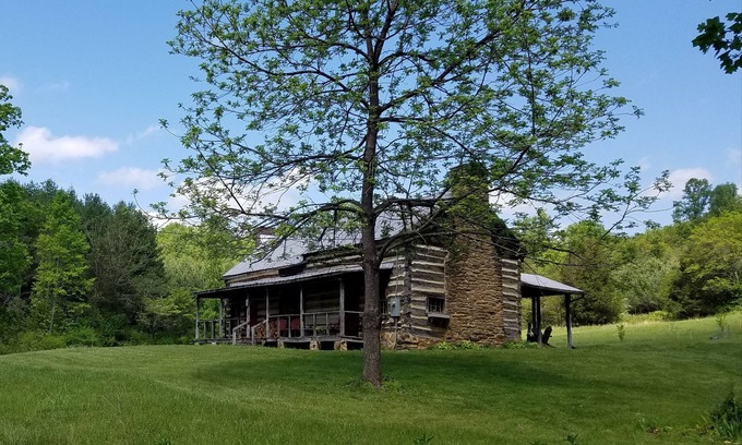 Ferrum Cabin | Pre-civil War RUSTIC cabin on 30 acres ten minutes from the Blue Ridge Parkway.