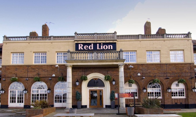 Blackpool Hotel | Premier Inn Blackpool - Bispham