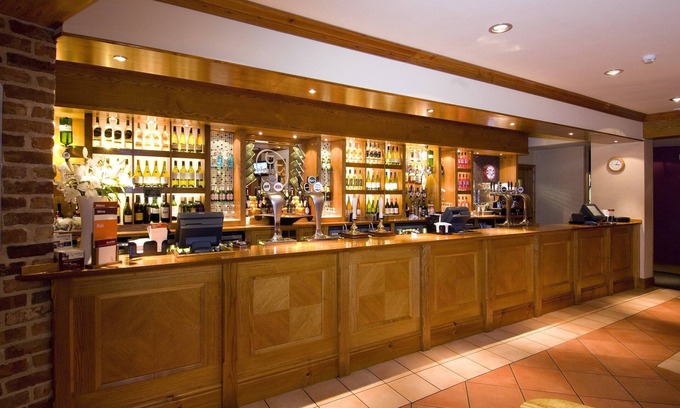 Manchester City Centre Hotel | Premier Inn Manchester Central