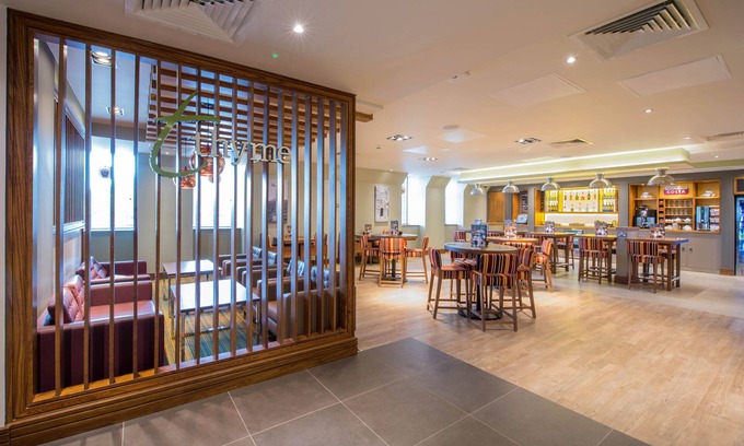 Telford Hotel | Premier Inn Telford International Centre