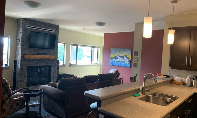 Revelstoke Condo | Premier Silverbear Penthouse Condo - Hot tub, spacious, wrap around deck
