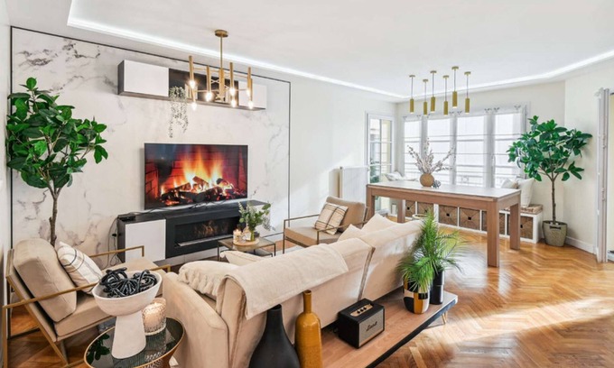 Faubourg de l'Arche Apartment | Premium and spacious apart terrace parking