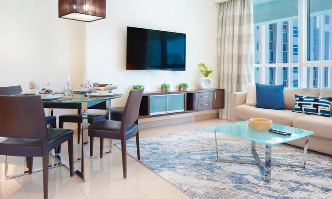 Jumeirah Lake Towers Apartment | Premium Apartment in the Heart of JLT