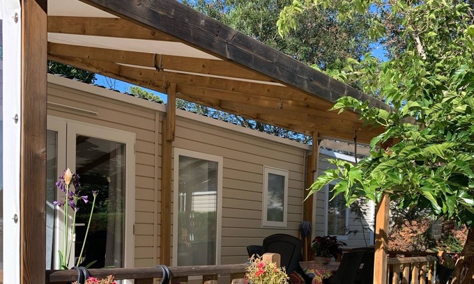 Cote Landaise House | Premium luxury air-conditioned mobile home, 3 bedrooms in LES VIGNES 5* campsite