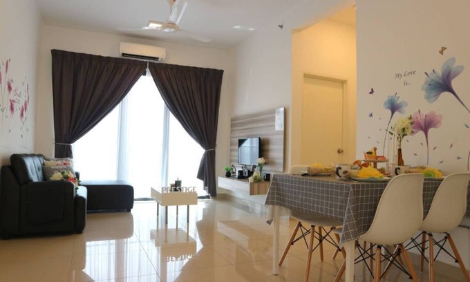 Bandar Kota Bharu Condo | Prestige Sky B10-5 | Astro Beyond | WiFi 100Mbps