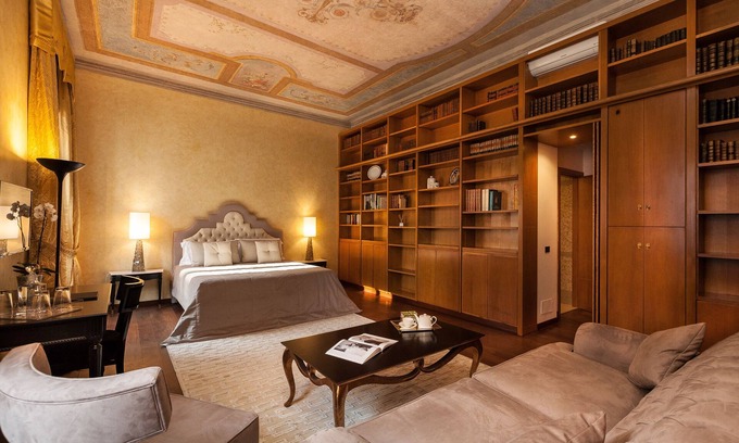 Rione VI Parione Apartment | Prestigious Apartment Piazza Navona - Campo de' Fiori - Holiday in Rome