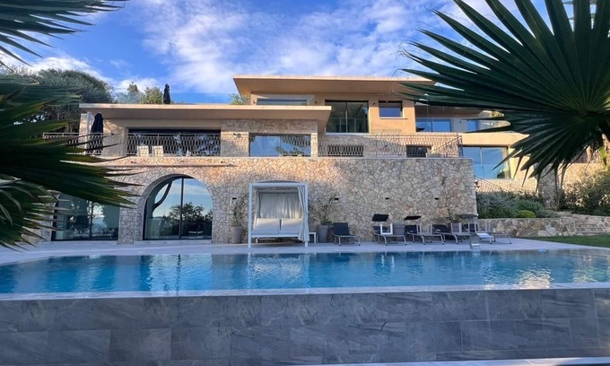 Mougins Villa | Prestigious villa - Sea view