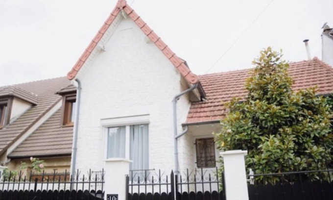Les Gondoles House | Pretty bungalow with garden and barbecue