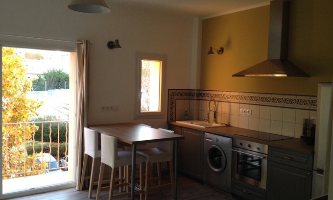 Le Mourillon Apartment | Pretty t1 of 32m2 with balcony in mourillon a toulon redone