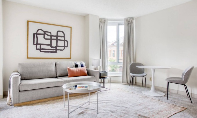 Prudential - St. Botolph Apartment | Prime Back Bay 2BR/2B steps from Prudential Center, by Blueground