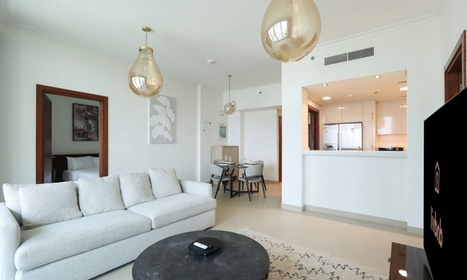 Downtown Dubai Apartment | Prime Located 2BR Near Burj Khalifa & Dubai Mall