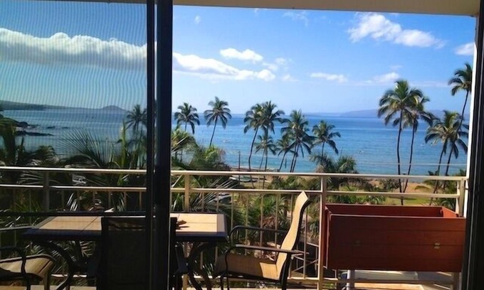 Kihei Condo | PRIME LOCATION, AMAZING VIEWS, INCREDIBLE 1BD-BA by the Beaches in Kihei, Maui
