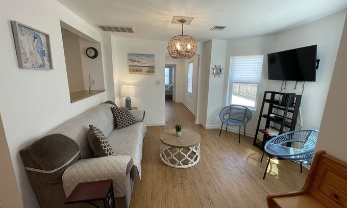 Ortley Beach House | Prime Location Close to Beach, Bay & Boardwalk. Beach Passes included!