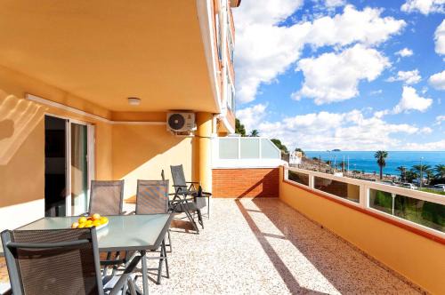 Villajoyosa Apartment | PRIMERA LINEA, GRAN TERRAZA, MARAVILLOSAS VISTAS, ALTO standing