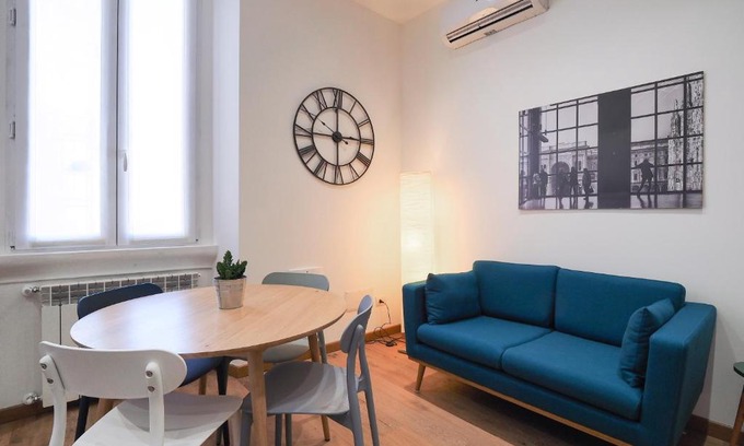 Milan Apartment | PrimoPiano - Piero della Francesca