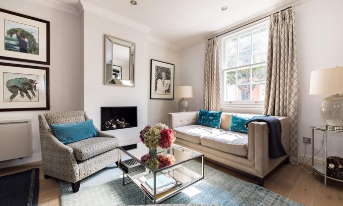Chelsea Apartment | Prince Luxe – 4 Bedroom House in Chelsea