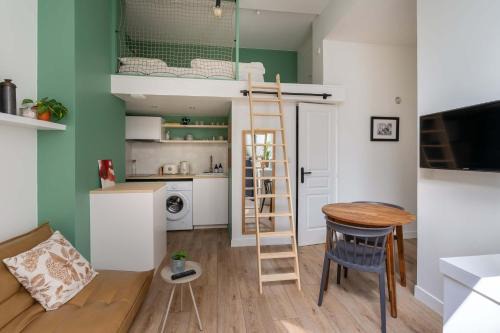 Quartier de la Goutte-d'Or Hotel | Pristine Studio Apartment 5 Min to Sacre Coeur