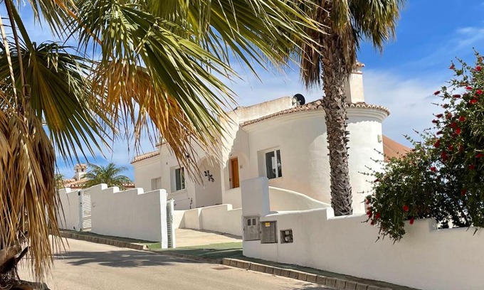 Jalon House | Privé vakantiewoning "Casa Stirio" met zwembad regio calpé-jalon