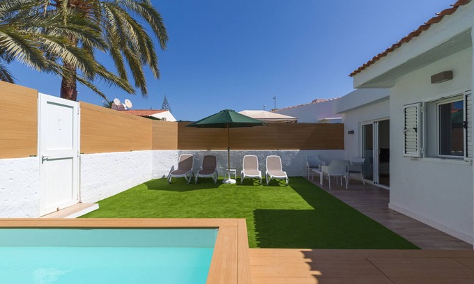 Playa del Ingles Ski Chalet | Private pool - Playa del Inglés Center