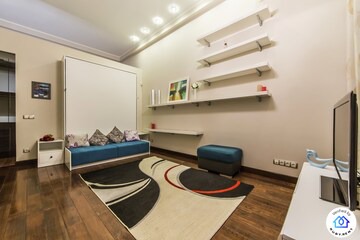 Lypky Apartment | PRIVAT APARTMENT AT THE KHRESCHATYK HISTORICAL ALLEY NEARBY MAIDAN SQUARE