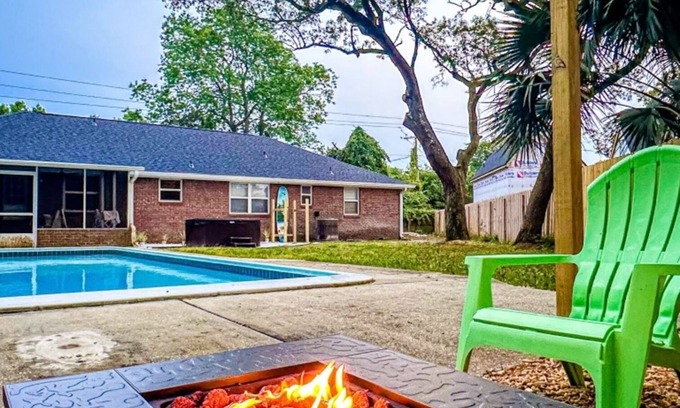 Pensacola House | Private 4 bedroom house near the beach with pool, hot tub, fire pit, game room.