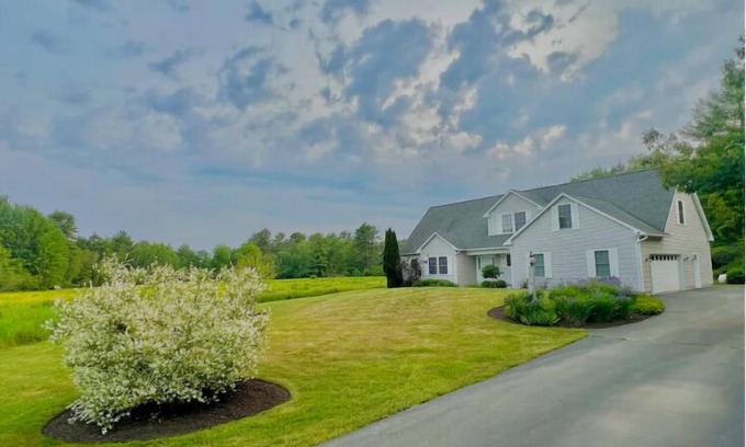 Kennebunk House | Private and serene Kennebunk Sanctuary, close to all the local attractions