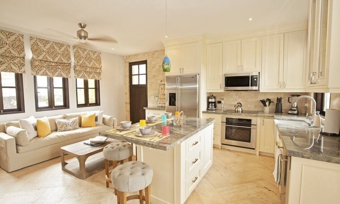 Las Catalinas Apartment | Private Balcony Fully Equipped at Las Catalinas