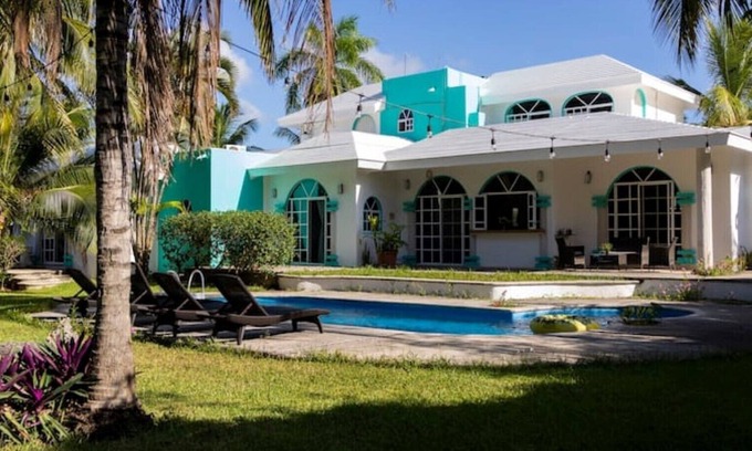 Alfredo V. Bonfil Villa | Private Cancun Villa | Pool, Garden | Family-Friendly | Near Beaches & Shopping"