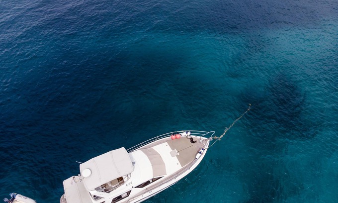 Rawai Boat Rental | Private comfortable yacht for rent for a day or a night in phuket