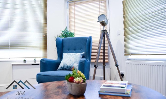 Cambridge Apartment | Private Entrance - 1 Bed Apartment - Self Check in - Near ARU & City Centre