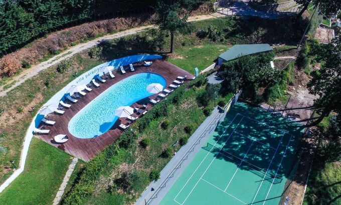 Bivio Lugnano Villa | Private Estate with pool, tennis court and gym close to village.