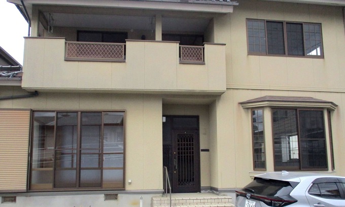 Toyama House | Private feel of villa life near the station! 8 minute walk from Toyama Station with 2 parking spaces 【Residence for private parties "Korere! Akae-tei"] *Please note the price.